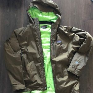 Patagonia Men’s XL Jacket. Olive Green.